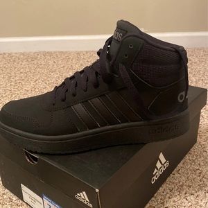 Adidas hoops 2.0 mid